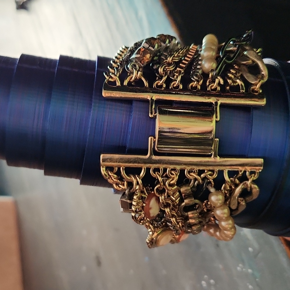 Multi-Layer Chain Bracelet - Picture 4 of 4